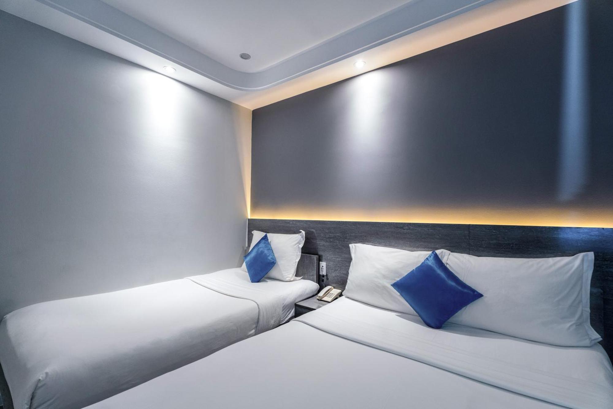 Ruby Saigon Hotel - Ben Thanh Ho Chi Minh City Exterior photo
