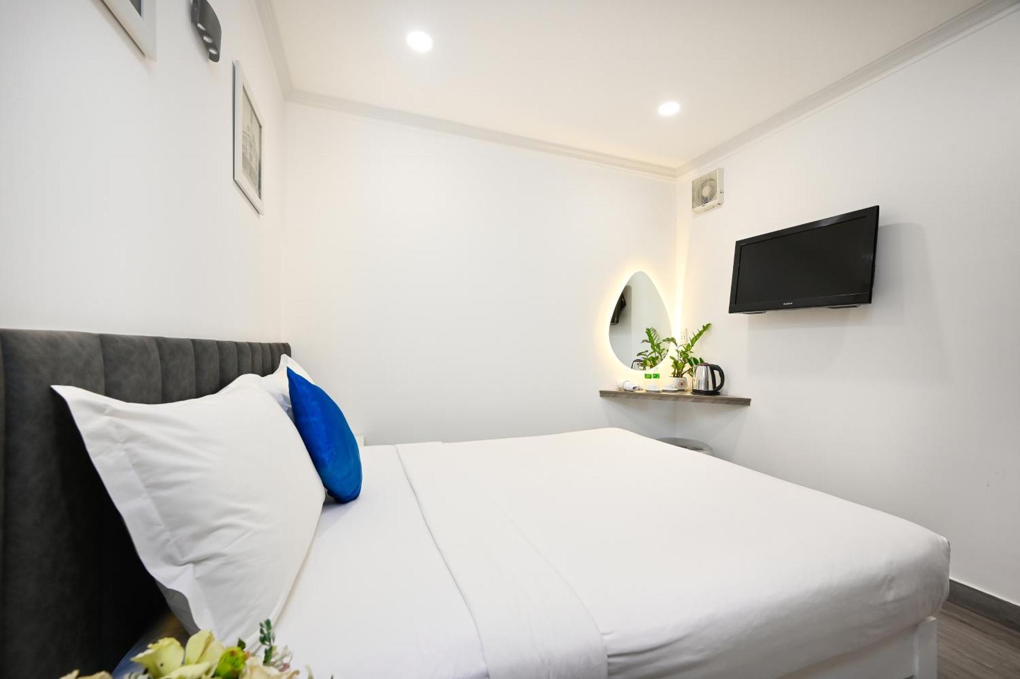 Ruby Saigon Hotel - Ben Thanh Ho Chi Minh City Exterior photo