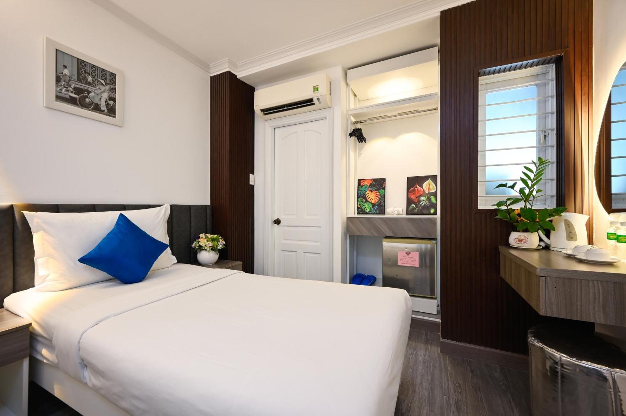 Ruby Saigon Hotel - Ben Thanh Ho Chi Minh City Exterior photo